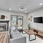 Modern Townhome