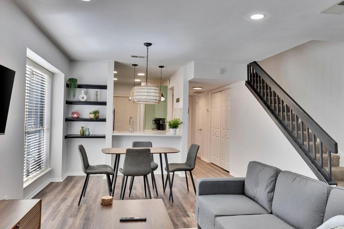 Modern Townhome