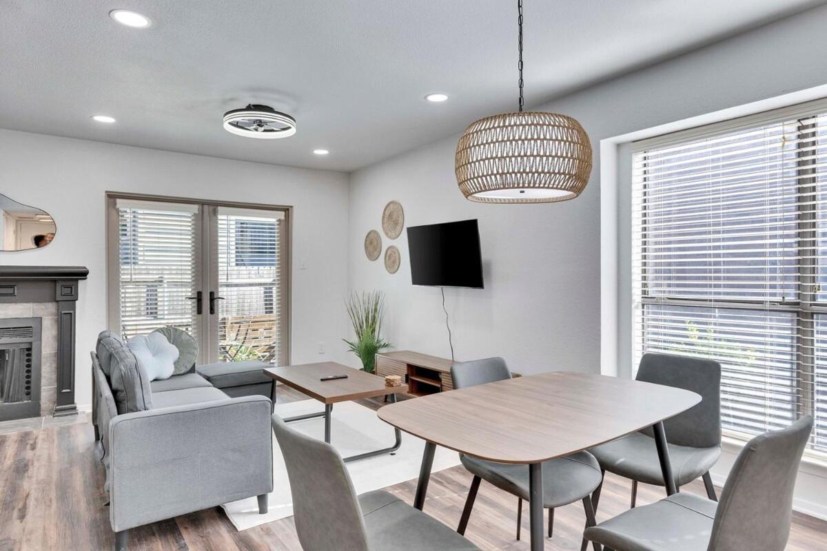Modern Townhome